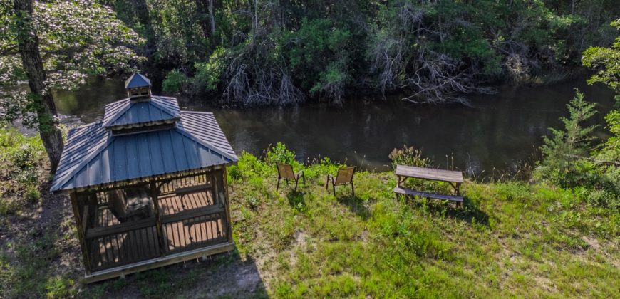 Whitewater Creek Aviation Farm