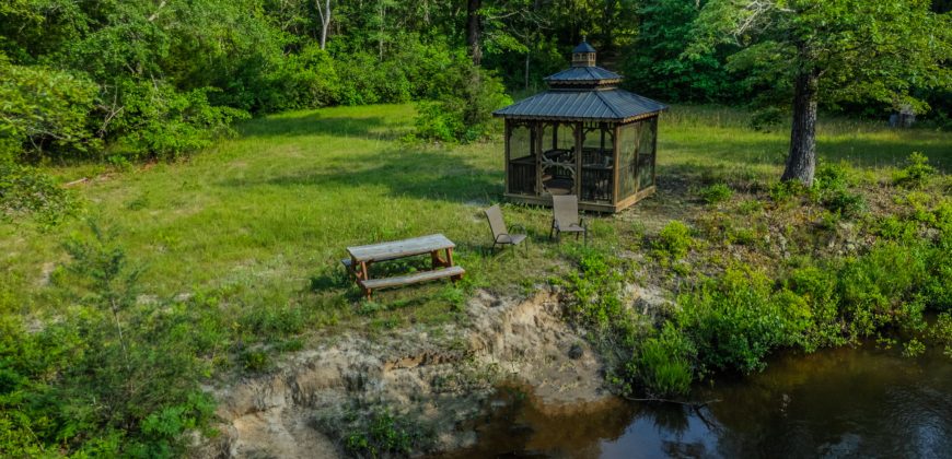 Whitewater Creek Aviation Farm