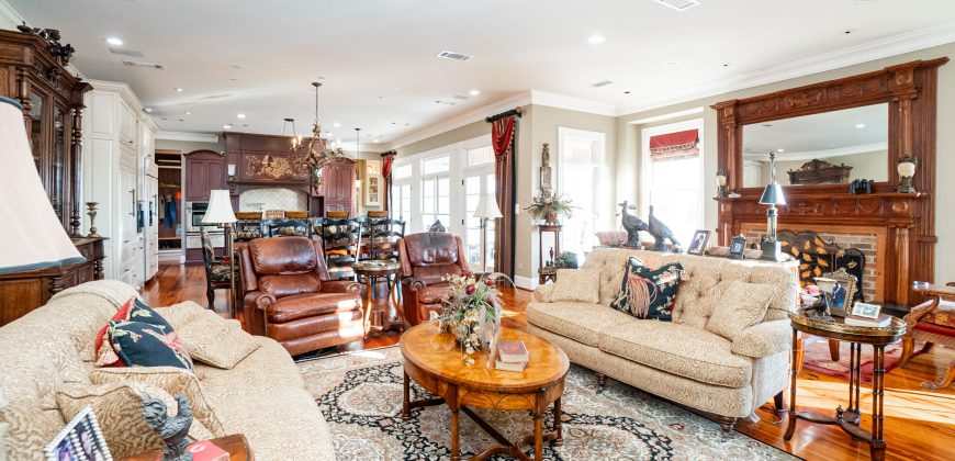 Cedar Creek Lancaster Estate