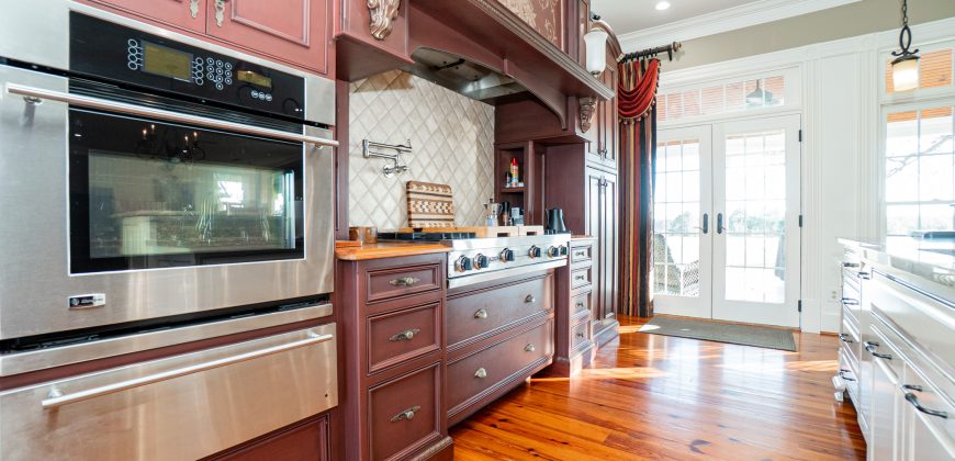 Cedar Creek Lancaster Estate