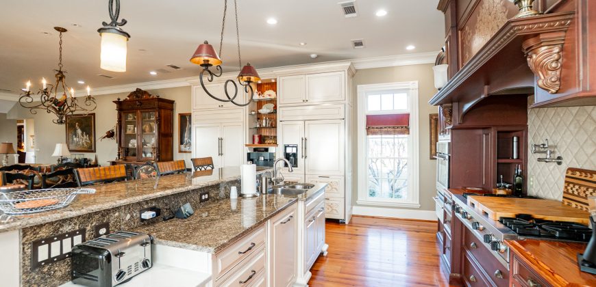 Cedar Creek Lancaster Estate