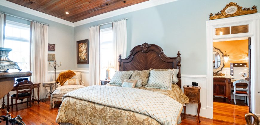 Cedar Creek Lancaster Estate