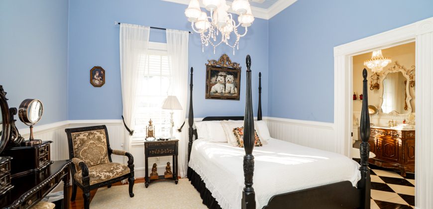 Cedar Creek Lancaster Estate