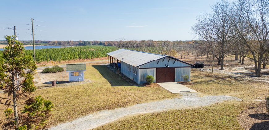 Cedar Creek Lancaster Estate