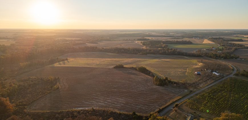 Cedar Creek Lancaster Estate