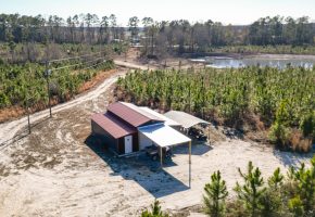 Dodge County Hideaway