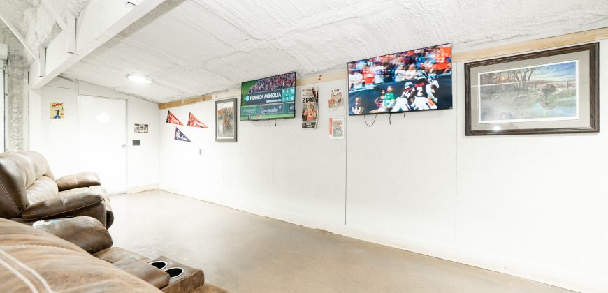 Dodge County Hideaway